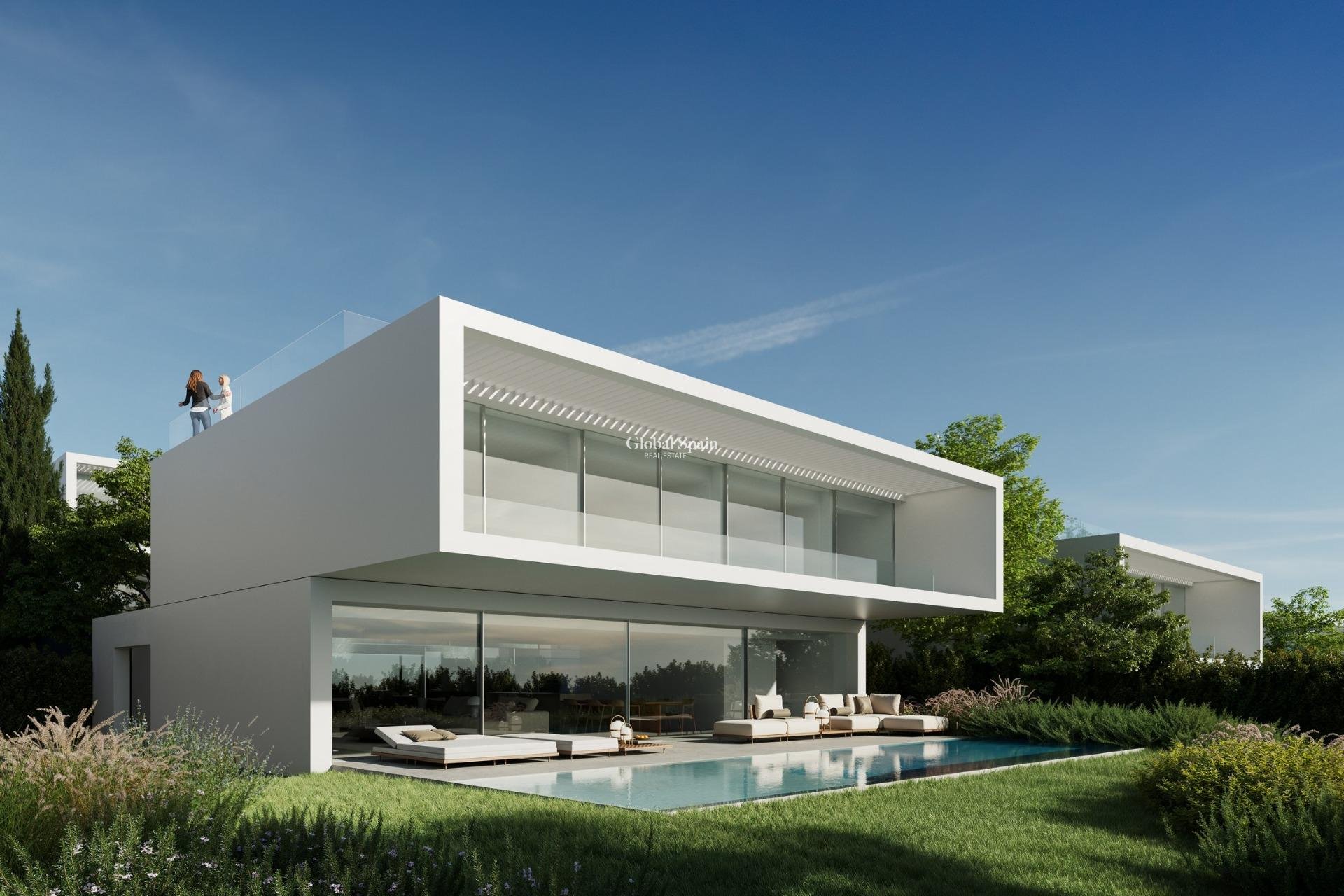 Nieuwbouw - VILLA -
ESTEPONA - Estepona Golf