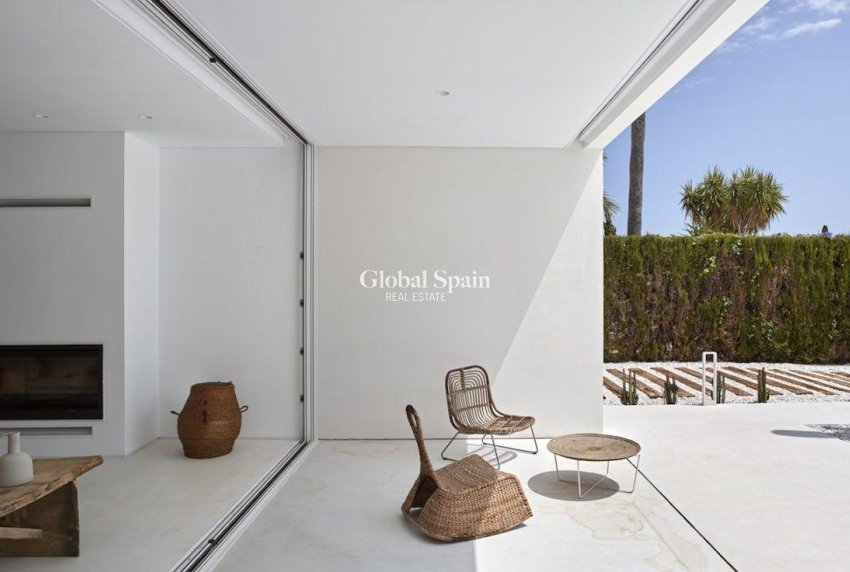 Nieuwbouw - VILLA -
ESTEPONA - Valle Romano