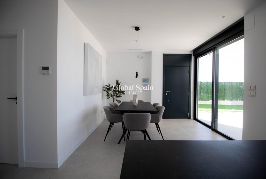 Nieuwbouw - VILLA -
FINESTRAT