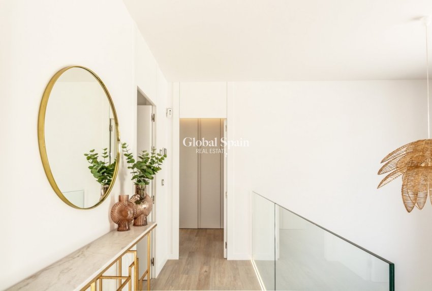 Nieuwbouw - VILLA -
FINESTRAT