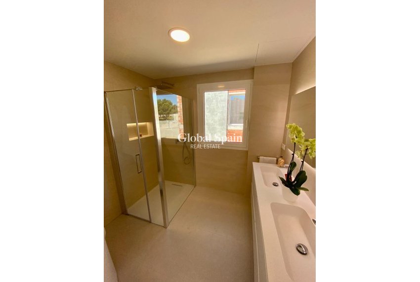 Nieuwbouw - Villa -
FINESTRAT