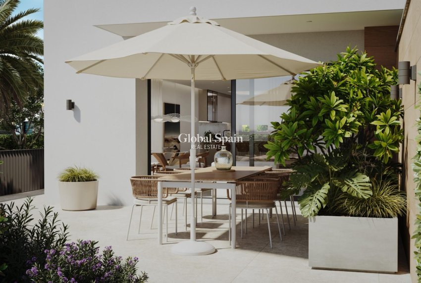 Nieuwbouw - VILLA -
FUENGIROLA - Centro
