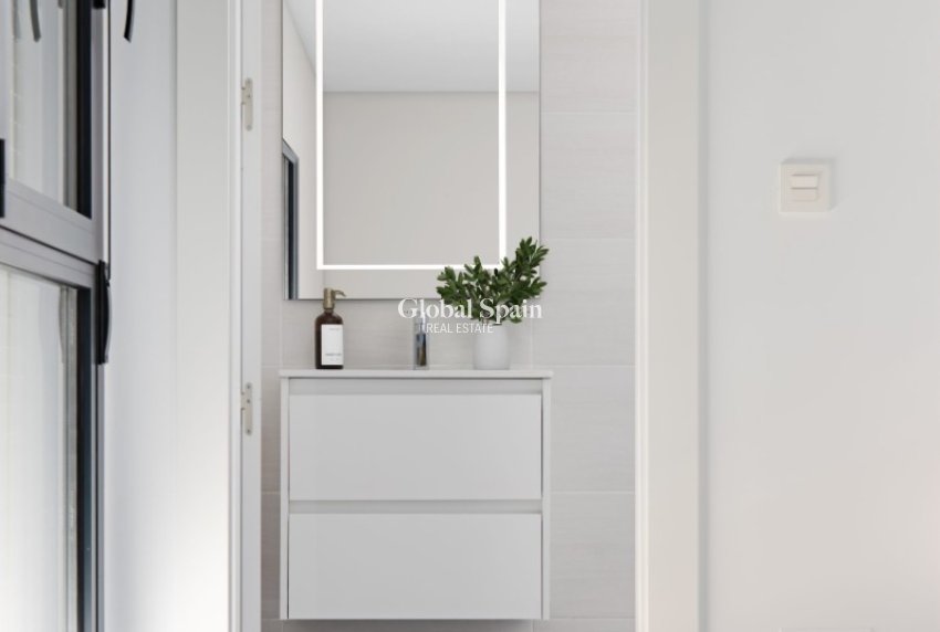 Nieuwbouw - VILLA -
GRAN ALACANT