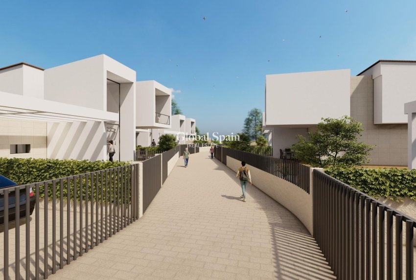 Nieuwbouw - VILLA -
LA NUCÍA - Escandinavia