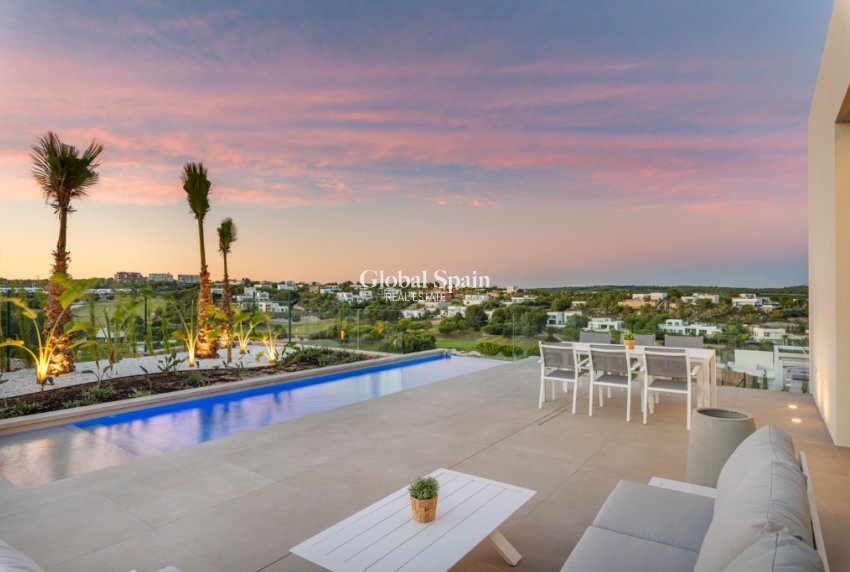 Nieuwbouw - Villa -
LAS COLINAS GOLF RESORT - Las Colinas Golf