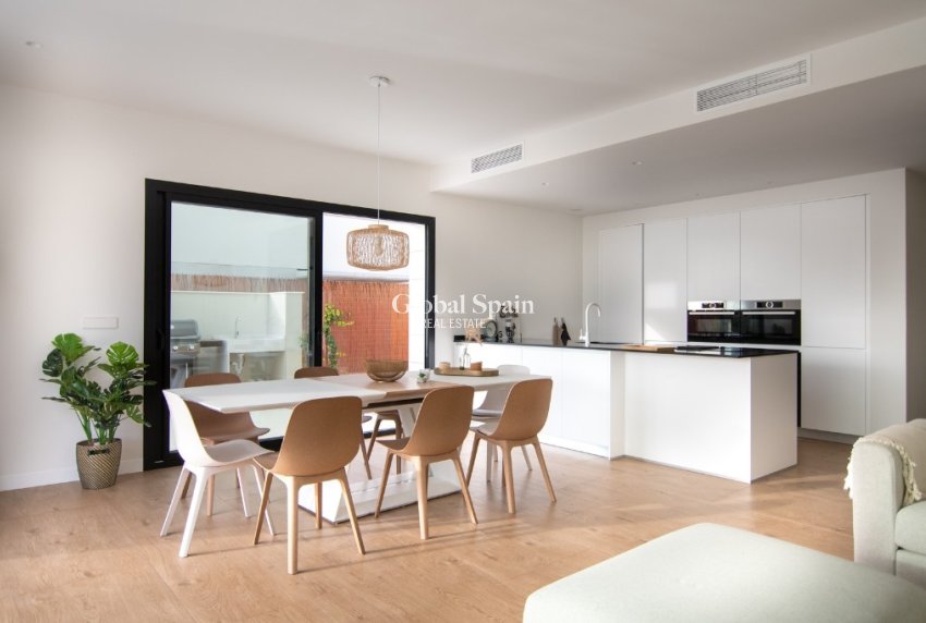 Nieuwbouw - Villa -
LOS MONTESINOS - La Herada