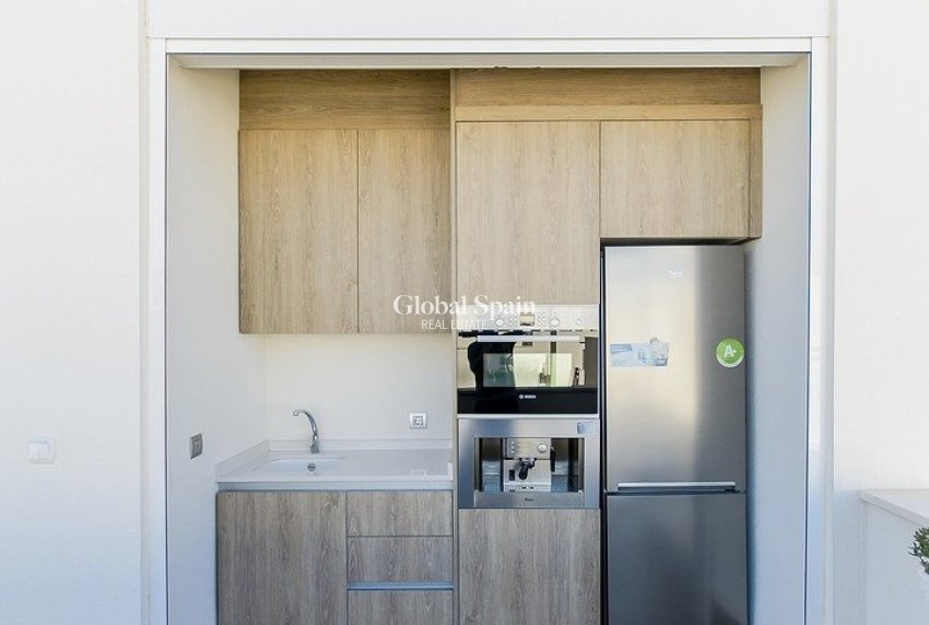 Nieuwbouw - VILLA -
LOS MONTESINOS - La Herrada