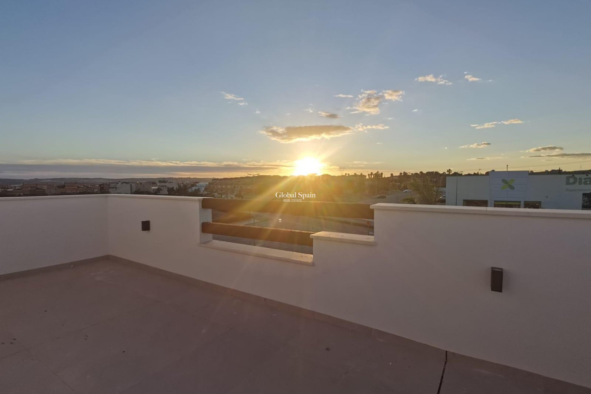 Nieuwbouw - VILLA -
LOS MONTESINOS - La Herrada