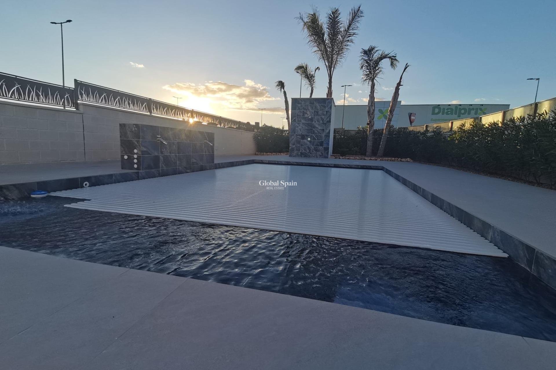 Nieuwbouw - VILLA -
LOS MONTESINOS - La Herrada