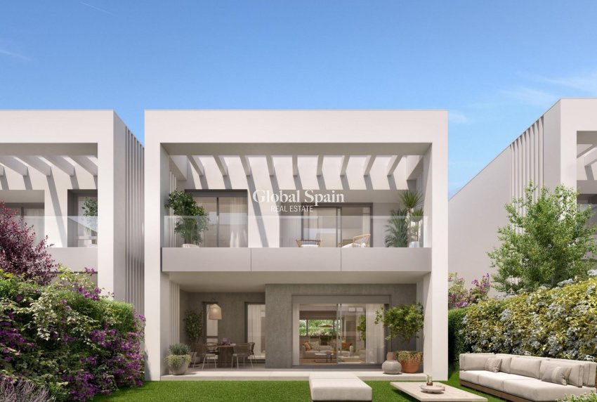 Nieuwbouw - VILLA -
MARBELLA - Las Chapas - Alicate Playa