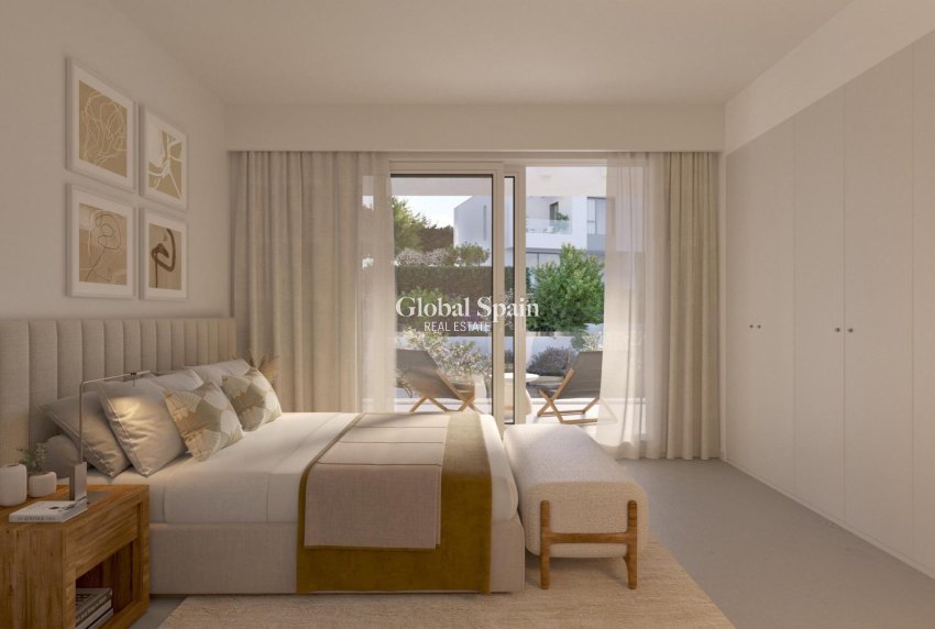 Nieuwbouw - VILLA -
MARBELLA - Las Chapas - Alicate Playa
