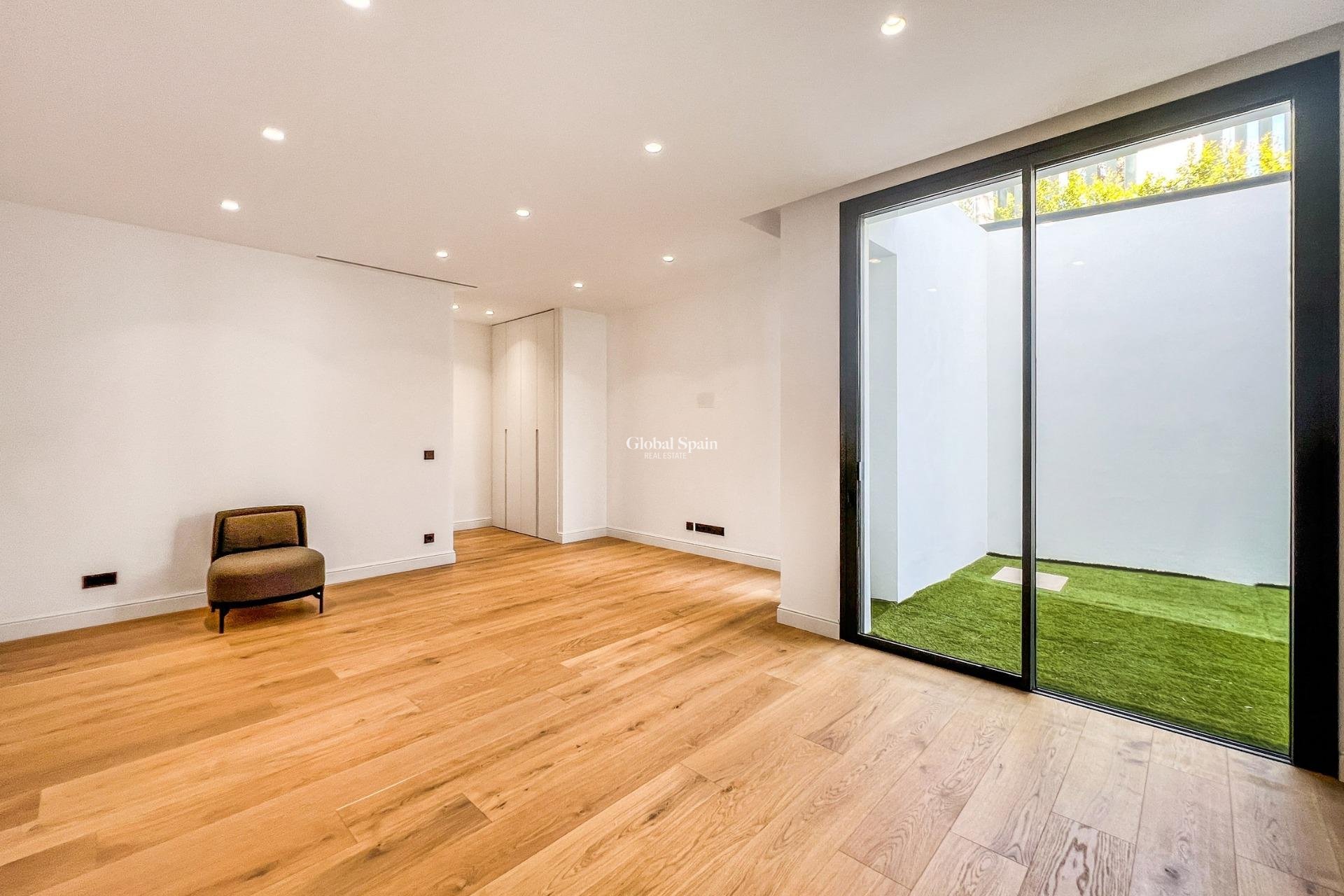 Nieuwbouw - Villa -
MARBELLA - Lomas De Marbella Club