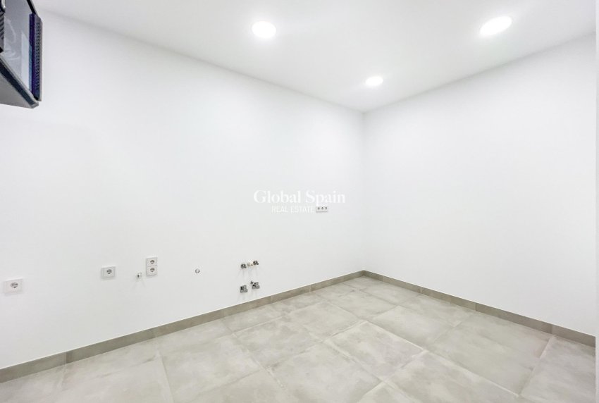 Nieuwbouw - VILLA -
MARBELLA - Lomas De Marbella Club