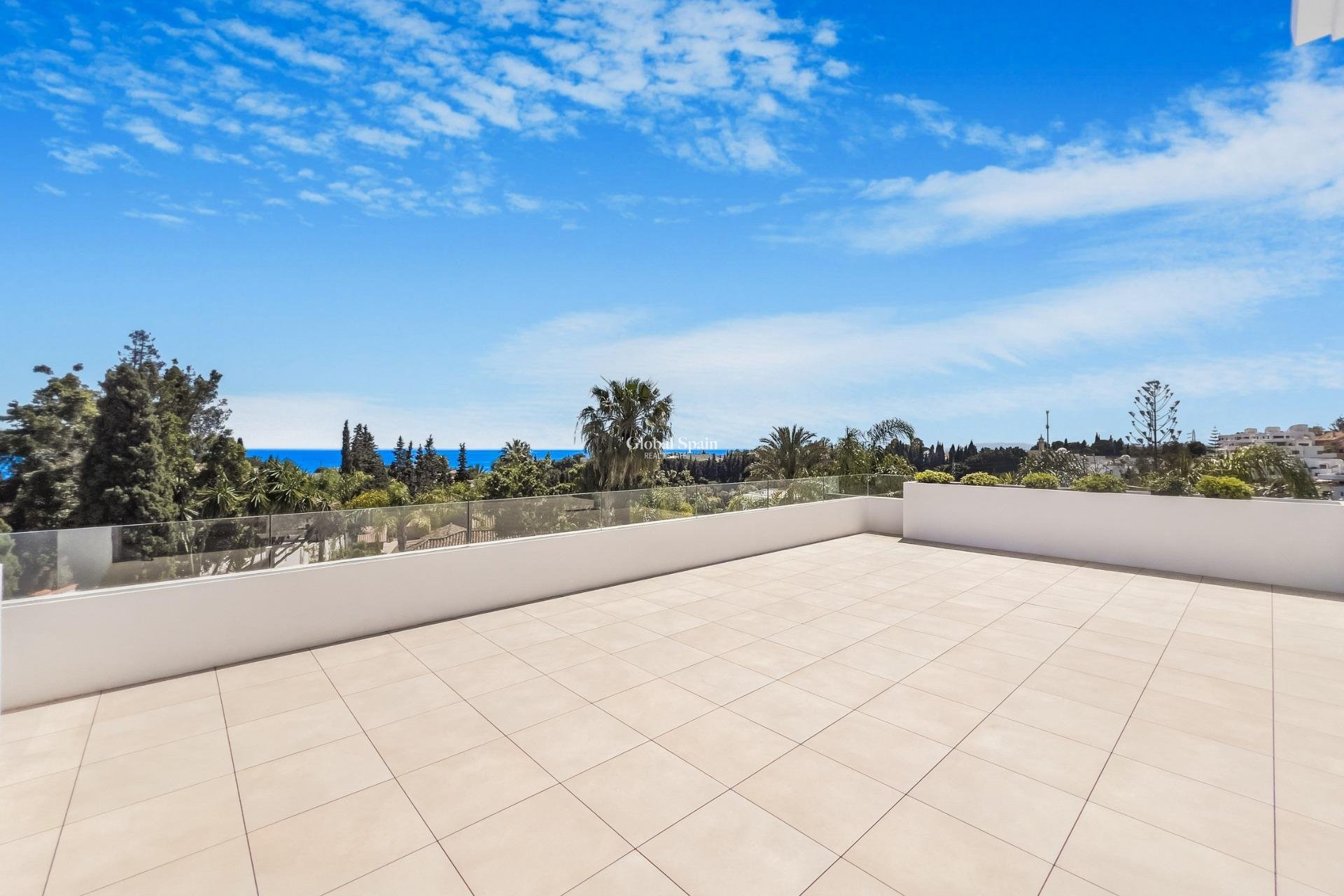 Nieuwbouw - VILLA -
MARBELLA - Lomas De Marbella Club