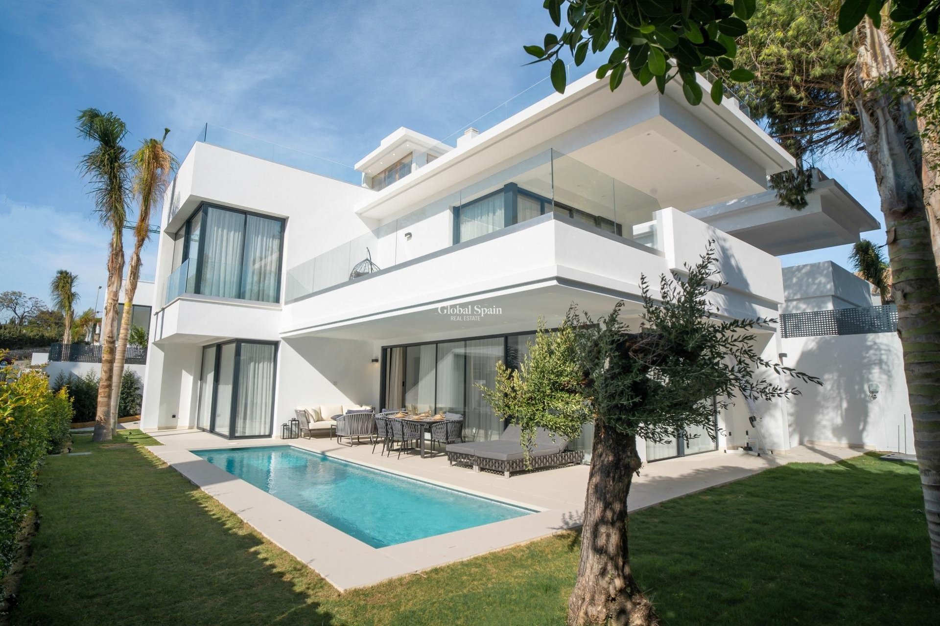 Nieuwbouw - Villa -
MARBELLA - The Golden Mile