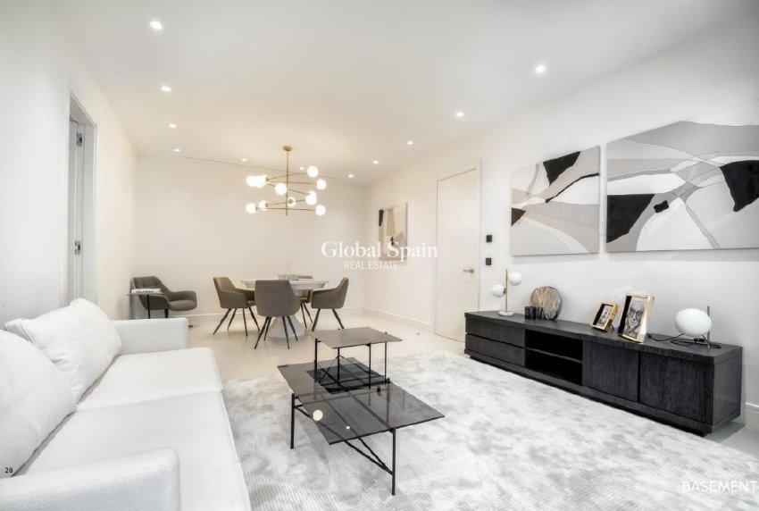 Nieuwbouw - VILLA -
MARBELLA - The Golden Mile