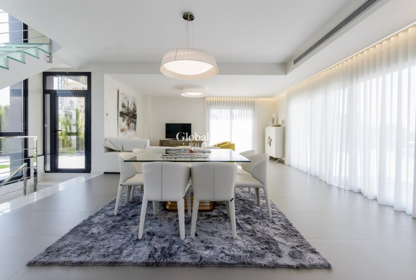 Nieuwbouw - VILLA -
ORIHUELA COSTA - CAMPOAMOR
