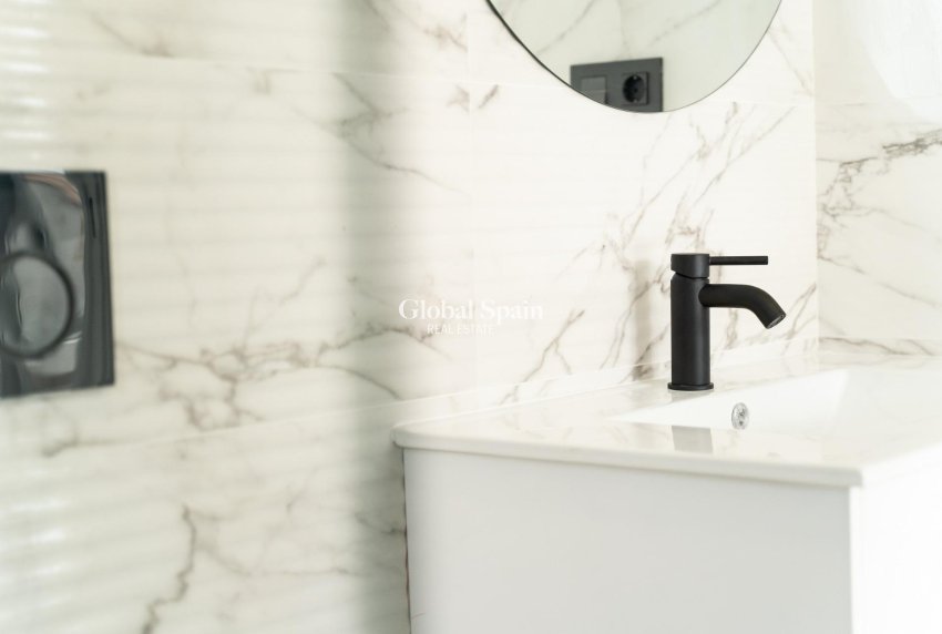 Nieuwbouw - VILLA -
ORIHUELA COSTA - Punta Prima