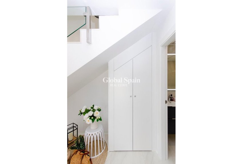 Nieuwbouw - VILLA -
ORIHUELA - Vistabella Golf