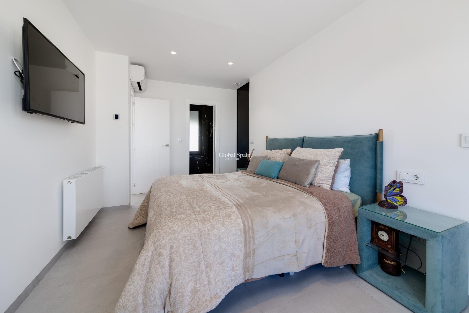 Nieuwbouw - VILLA -
PILAR DE LA HORADADA - Lo Romero Golf
