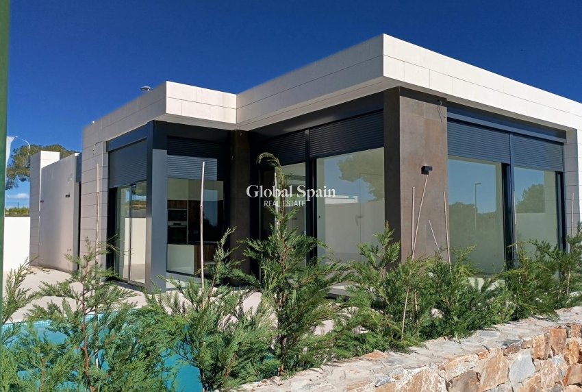 Nieuwbouw - VILLA -
PILAR DE LA HORADADA - Lo Romero Golf