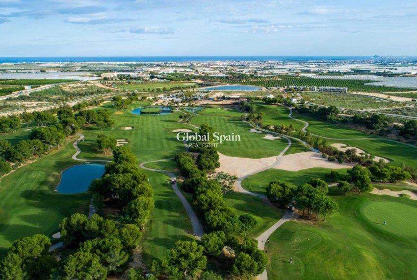 Nieuwbouw - VILLA -
PILAR DE LA HORADADA - Lo Romero Golf