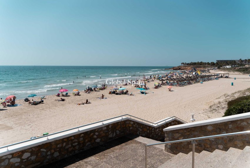 Nieuwbouw - VILLA -
PILAR DE LA HORADADA - RioMar