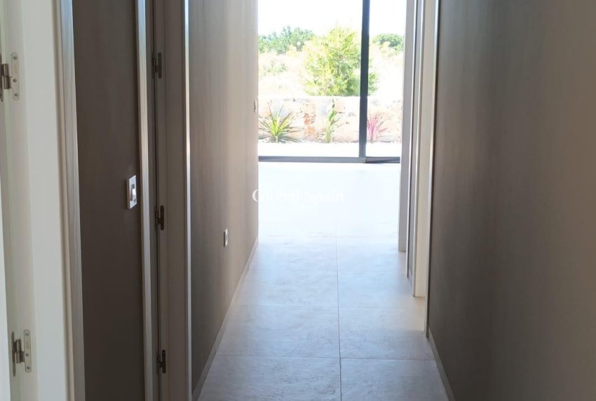 Nieuwbouw - VILLA -
PILAR DE LA HORADADA - Roda Golf