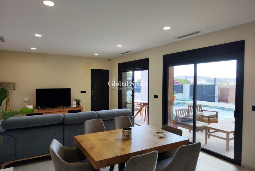 Nieuwbouw - Villa -
Pinoso - Lel