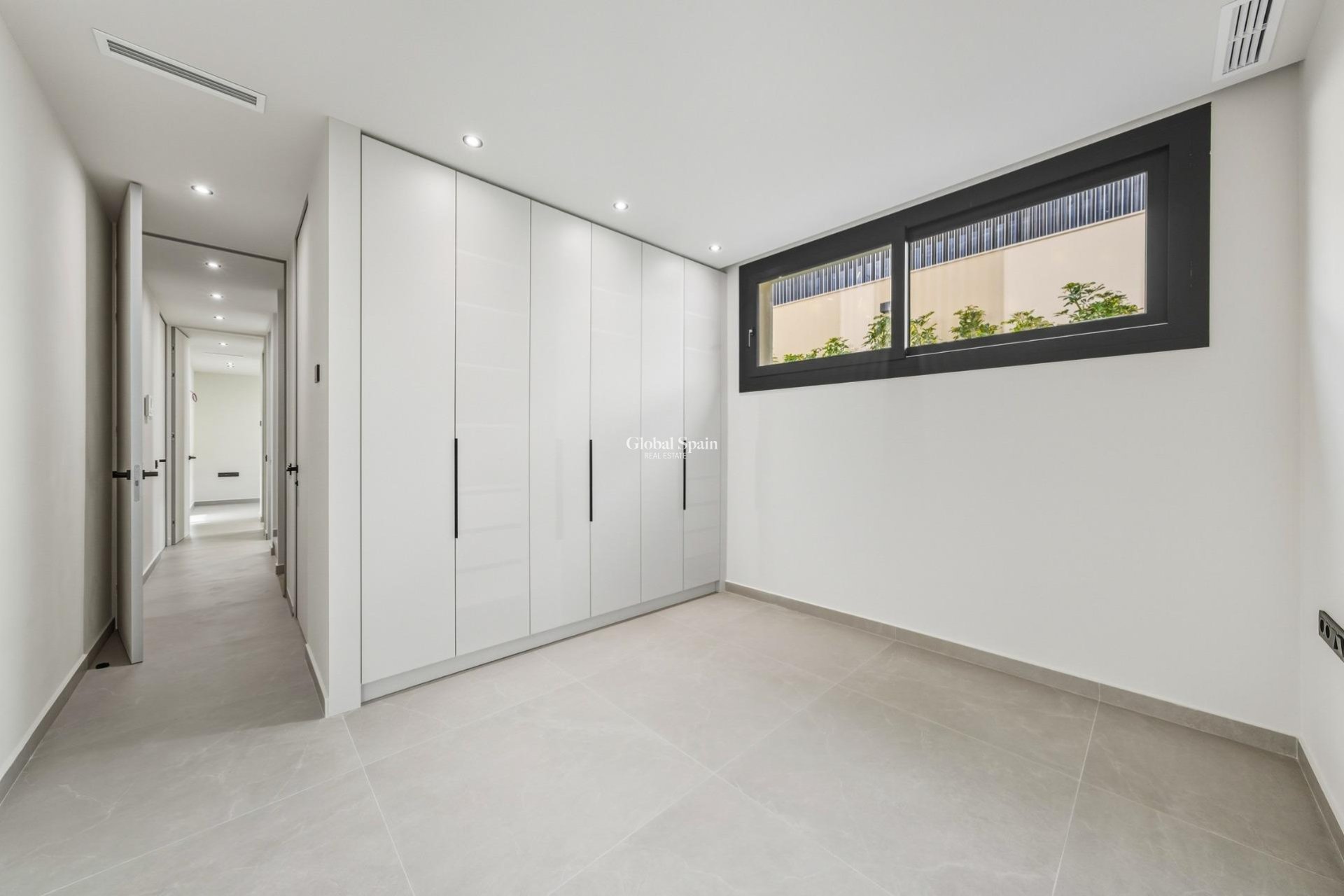 Nieuwbouw - VILLA -
POLOP - La Alberca
