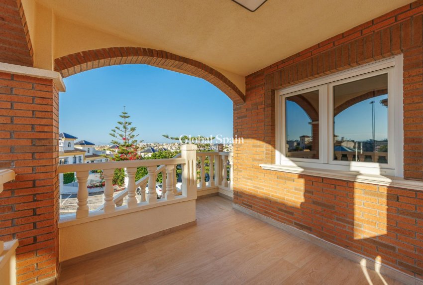 Nieuwbouw - Villa -
ROJALES - Ciudad Quesada