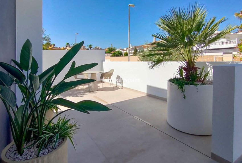 Nieuwbouw - Villa -
ROJALES - Ciudad Quesada