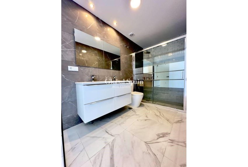 Nieuwbouw - Villa -
ROJALES - Golf La Marquesa (Ciudad Quesada)