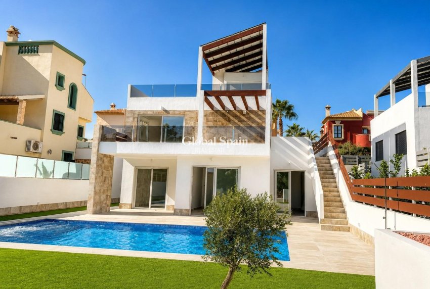 Nieuwbouw - VILLA -
ROJALES - Golf La Marquesa (Ciudad Quesada)