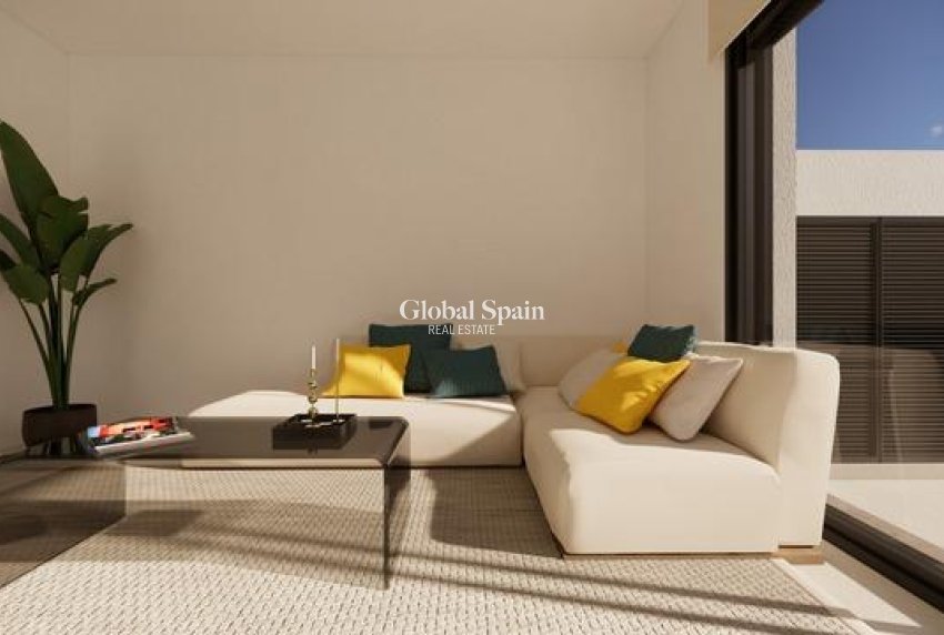 Nieuwbouw - Villa -
SAN FULGENCIO - Polideportivo