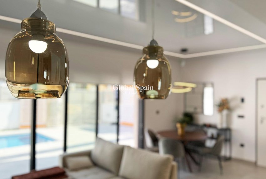 Nieuwbouw - Villa -
SAN MIGUEL DE SALINAS - BLUE LAGOON