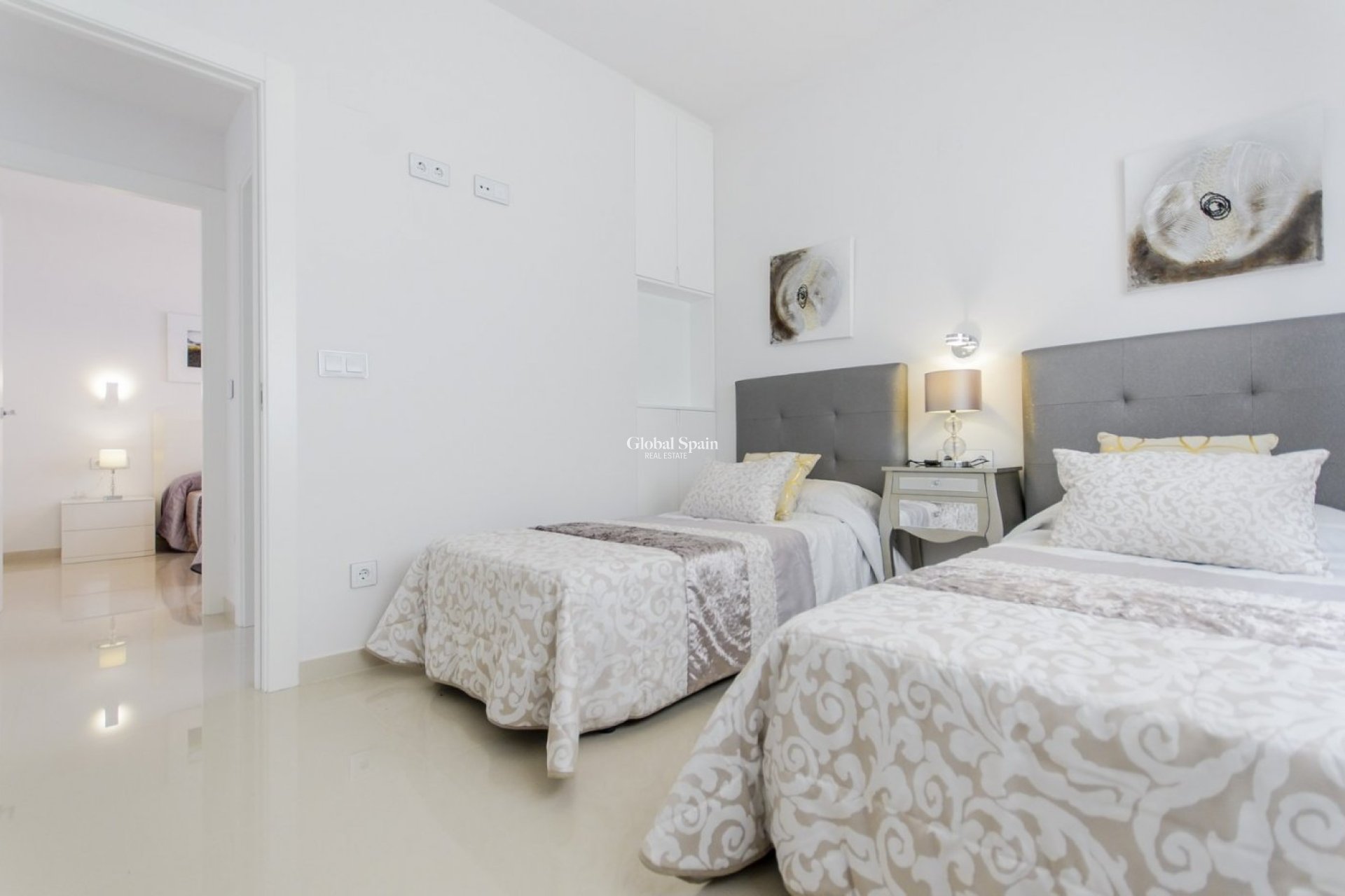 Nieuwbouw - VILLA -
SAN MIGUEL DE SALINAS - Cerro del Sol