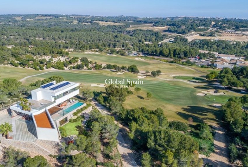 Nieuwbouw - VILLA -
SAN MIGUEL DE SALINAS - LAS COLINAS GOLF RESORT