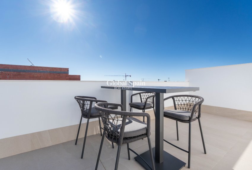 Nieuwbouw - VILLA -
SAN PEDRO DEL PINATAR
