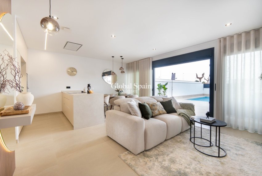 Nieuwbouw - VILLA -
SAN PEDRO DEL PINATAR