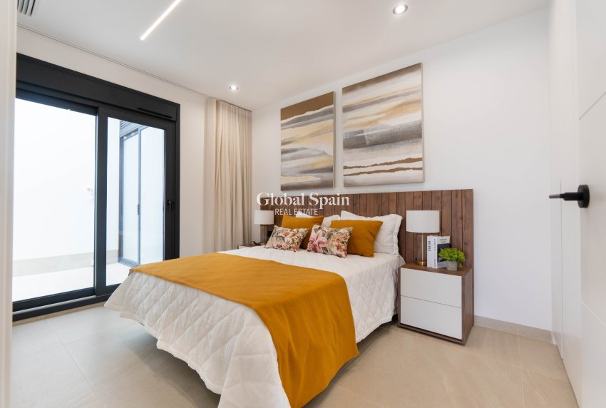 Nieuwbouw - VILLA -
SAN PEDRO DEL PINATAR