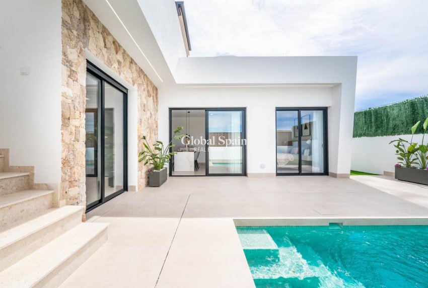 Nieuwbouw - Villa -
TORRE PACHECO - Roldán