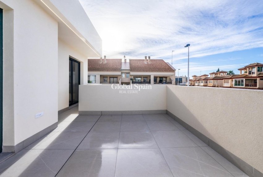 Nieuwbouw - VILLA -
TORRE PACHECO - Roldán