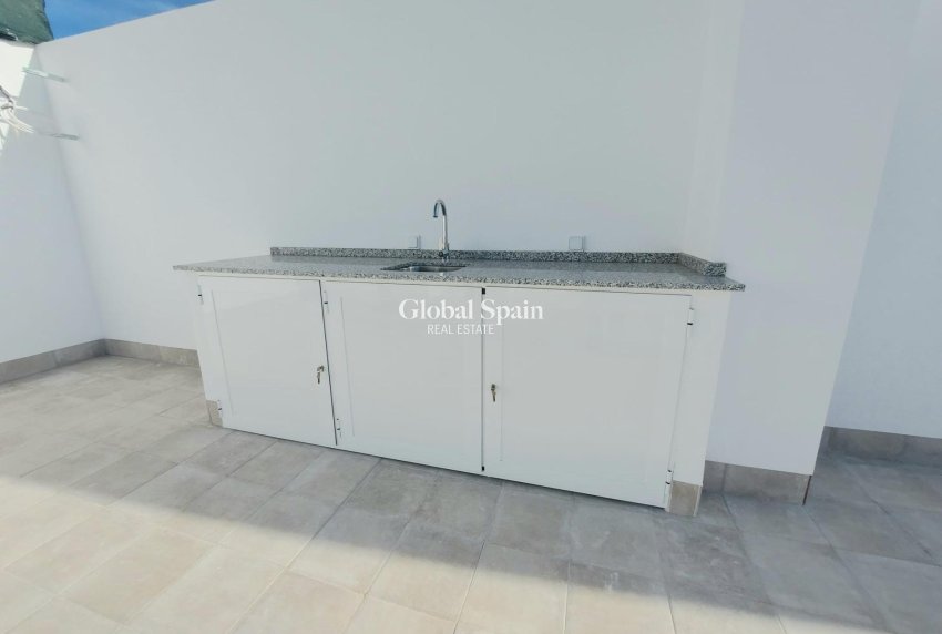 Nieuwbouw - Villa -
TORRE PACHECO - Roldán