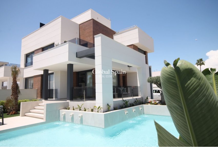 Nieuwbouw - Villa -
TORREVIEJA - El Chaparal