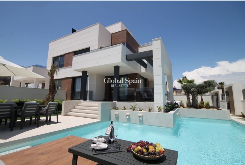Nieuwbouw - Villa -
TORREVIEJA - El Chaparal
