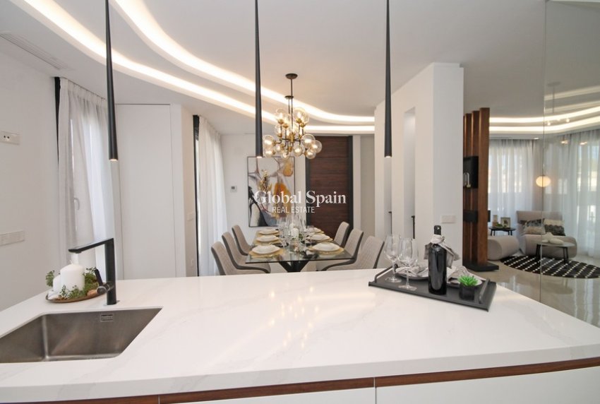 Nieuwbouw - Villa -
TORREVIEJA - El Chaparal