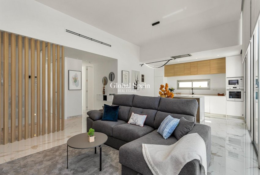 Nieuwbouw - Villa -
TORREVIEJA - LOS BALCONES - LOS ALTOS