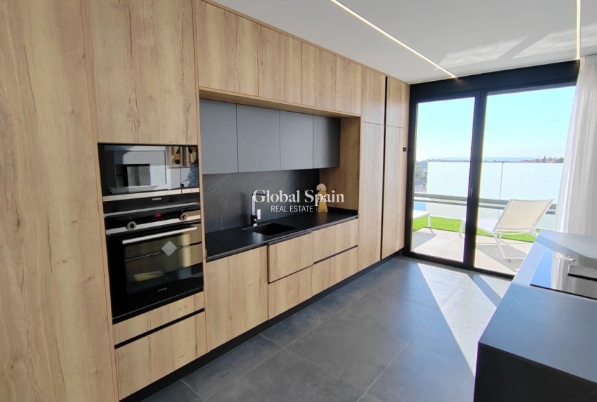 Nieuwbouw - Villa -
TORREVIEJA - LOS BALCONES - LOS ALTOS