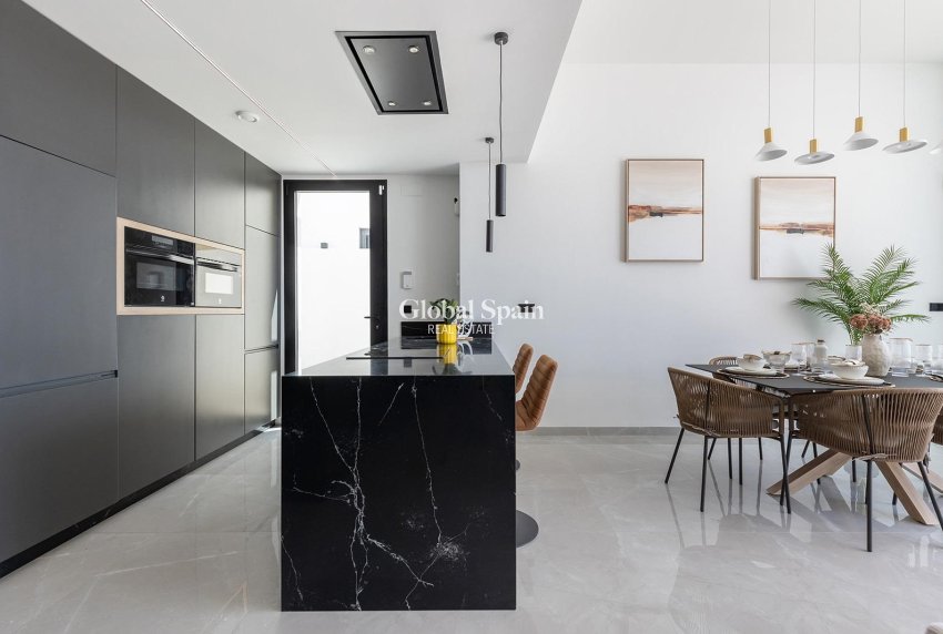 Nieuwbouw - VILLA -
TORREVIEJA - LOS BALCONES - LOS ALTOS